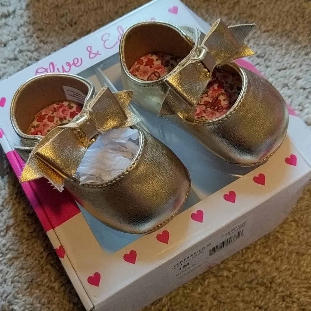 Gold baby dress crib shoes
